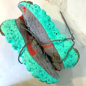 Nike Space Hippie 04 Grey Orange Green | Sustainable Sneakers | Men’s Size 7.5